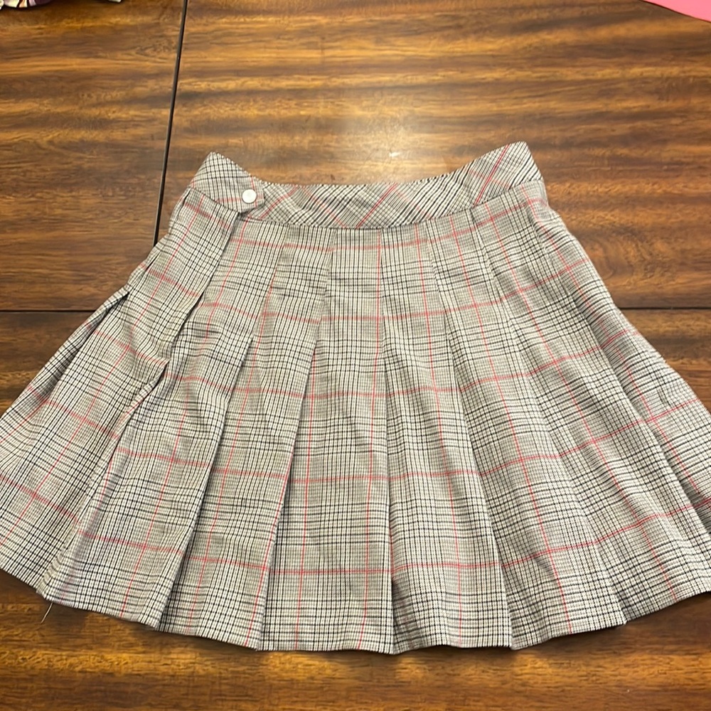 H&M Pleated Plaid Skirt